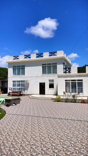 Дом 250 м² на участке 10 сот.