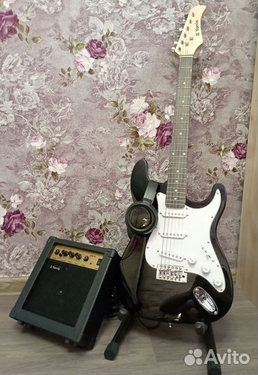 Электрогитара с комбиком бу