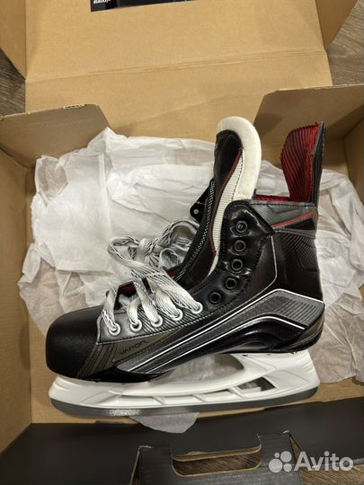 Коньки хоккейные bauer