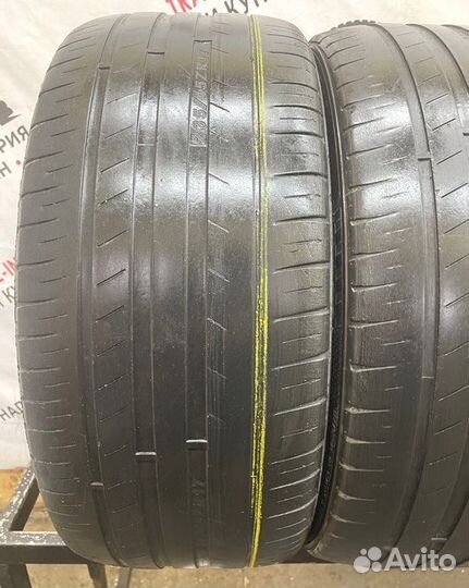 Kapsen Headking S2000 235/45 R17 97N