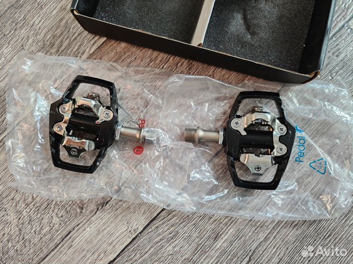 Велопедали контактные Racework M8020