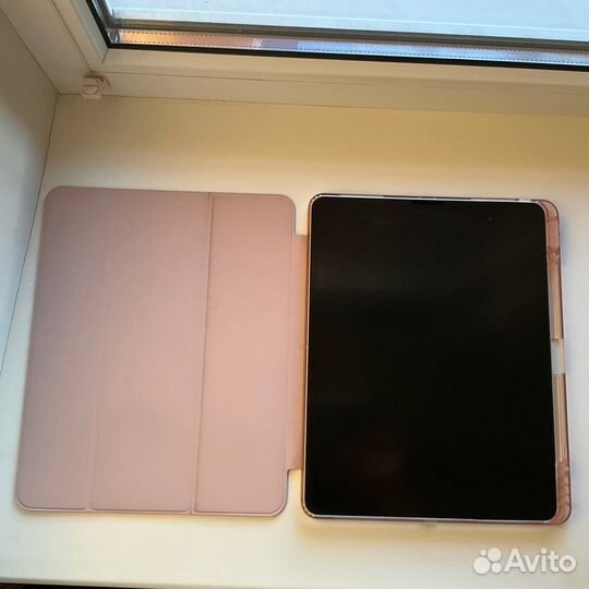 Apple iPad Pro (2022) M2 12,9