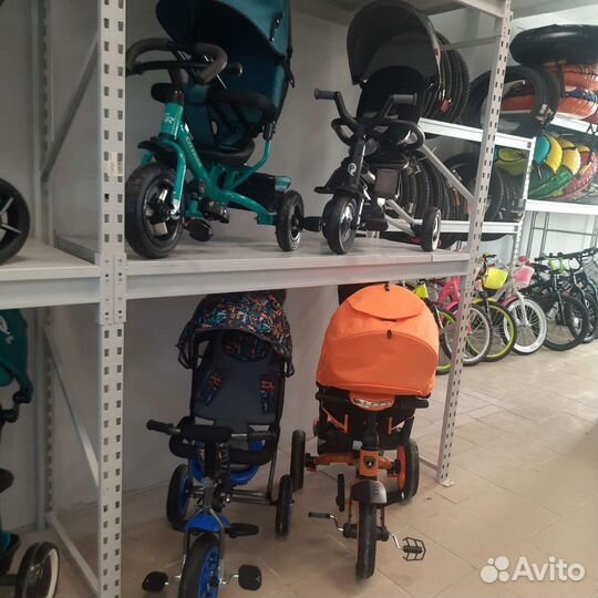Трехколесный велосипед