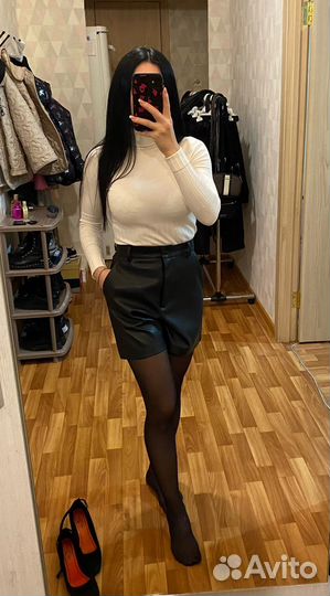 Кожаные шорты