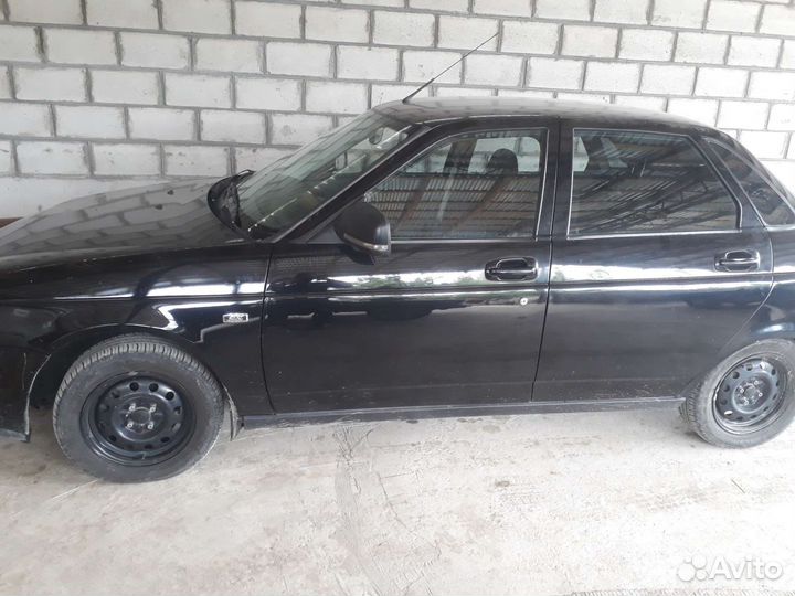 LADA Priora 1.6 МТ, 2012, 253 153 км