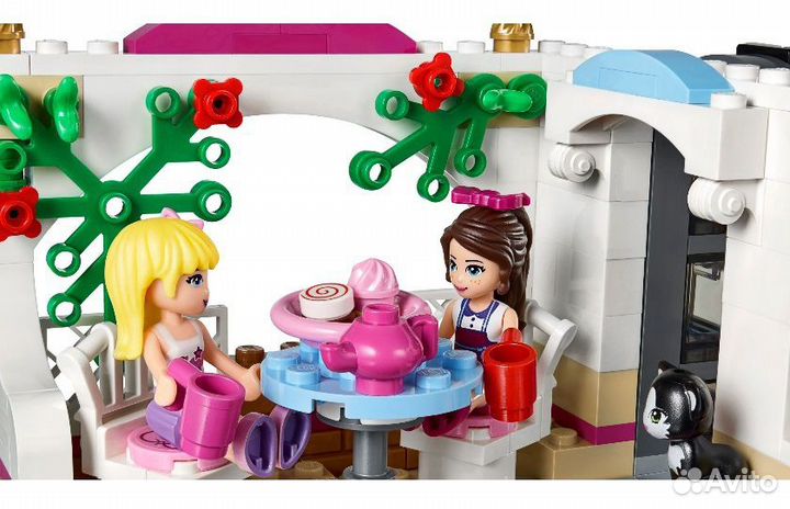 Конструктор. Friends 10496 Кондитерская
