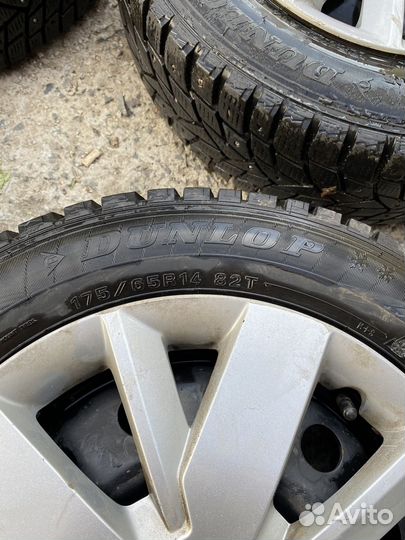 Продам зимние колеса R14