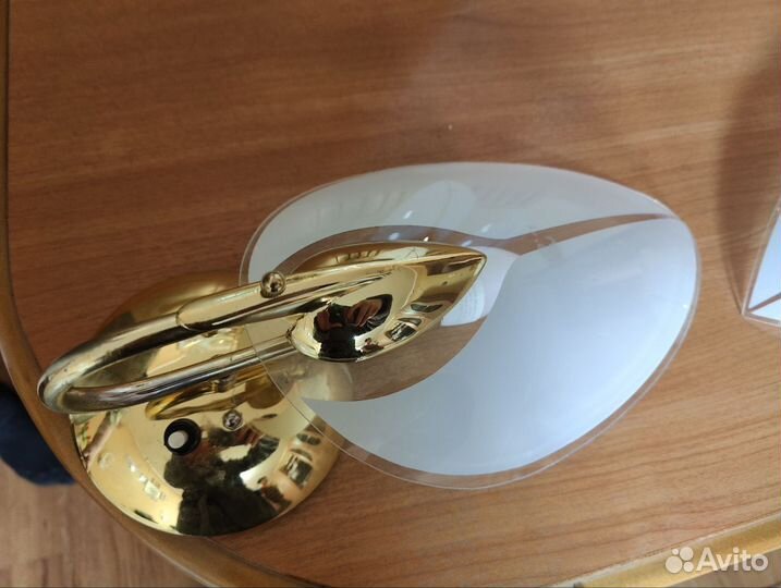 Люстра лепестки