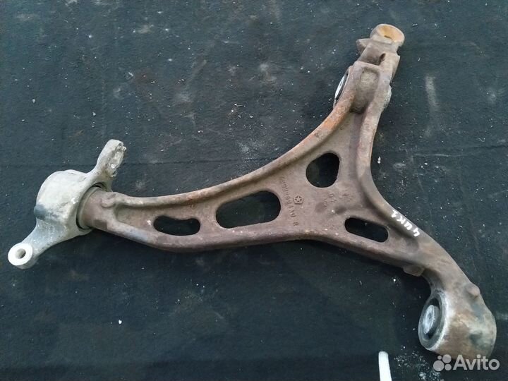 Рычаг передний правый Jeep Grand Cherokee WK2