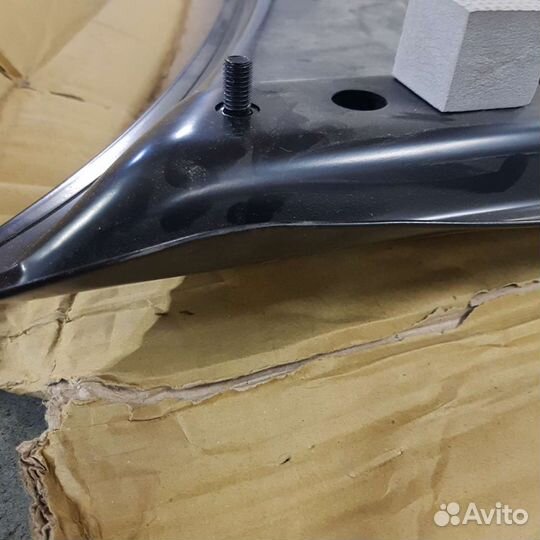 Капот Mitsubishi Outander XL дорестайл