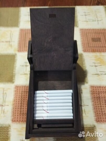 Сигаретница настольная