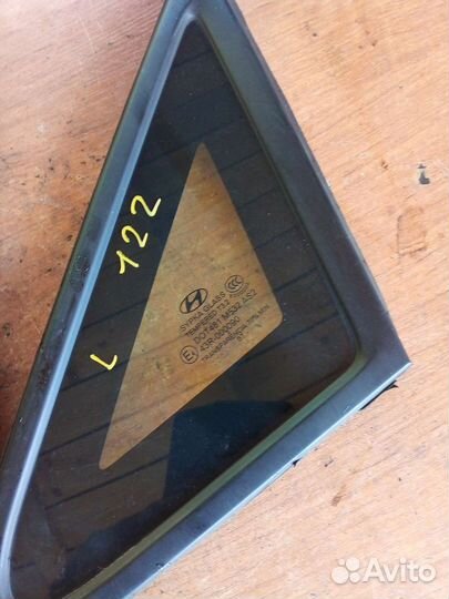 Форточка передняя hyundai grand starex