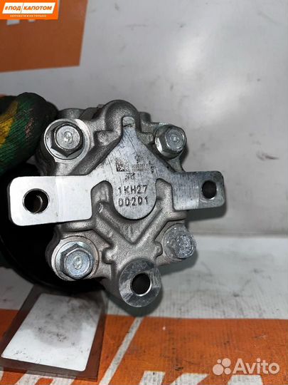 Насос гидроусилителя руля Chevrolet Cruze 96837813