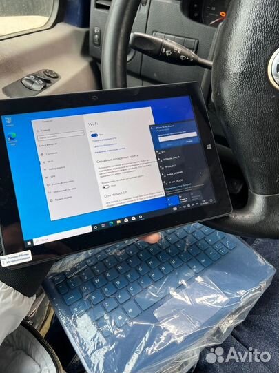 Ноутбук-планшет на Windows 10