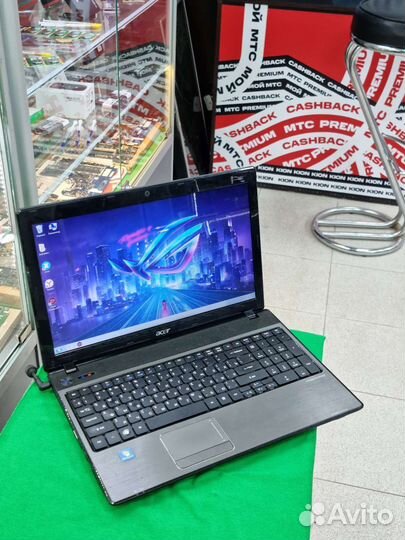 Ноутбук Acer 4-ядра/ HDD300+3GB озу
