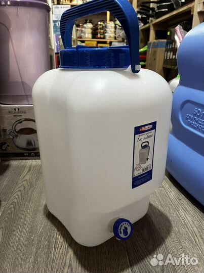 Пластиковые баки от 10л до 100л. Новые