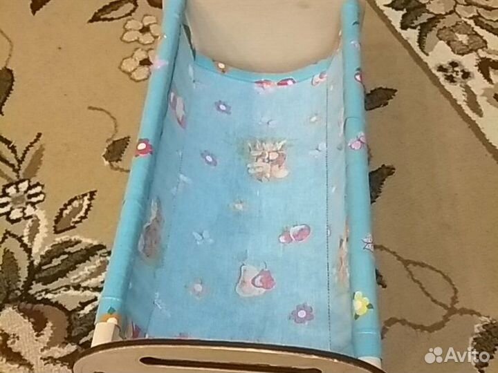 Кроватка для куклы