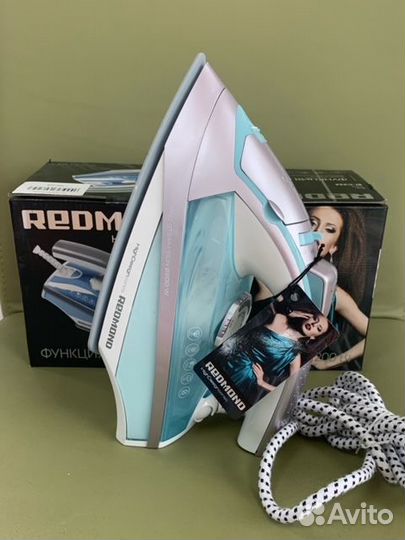 Утюг redmond RI-C224 (голубой)