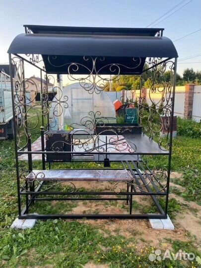 Мангал беседка с лавочкой