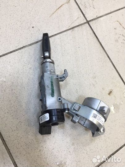 Замок зажигания Chevrolet Aveo T300 F16D4 2012