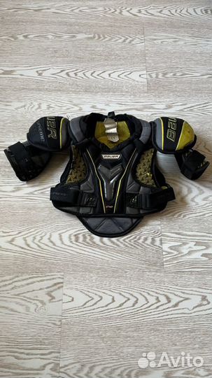 Нагрудник хоккейный bauer юниор
