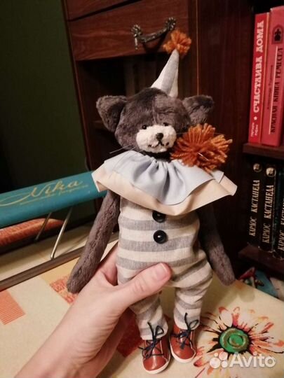 Интерьерная игрушка кот Маркус