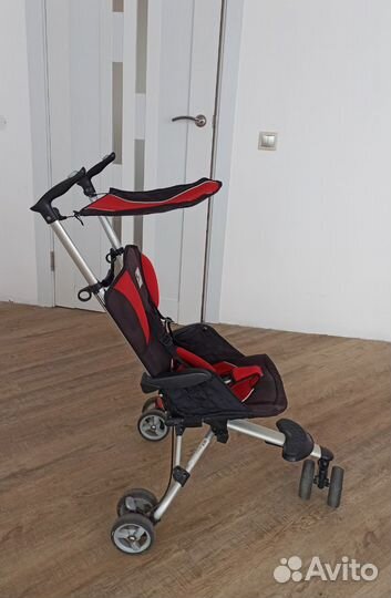 Легкая прогулочная коляска трость Geoby D888