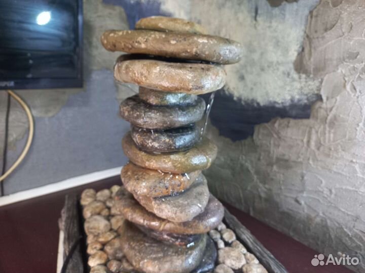 Декоративный фонтан садовый