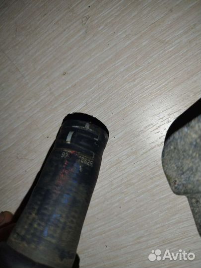 Патрубок радиатора Renault Duster 1.6