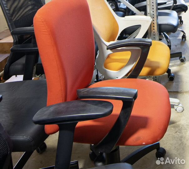 Кресло офисное