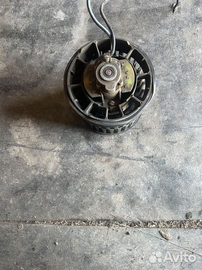 Моторчик печки ваз 2110-12