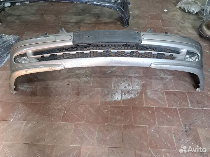 Бампер передний Мерседес Е 211(авангард)