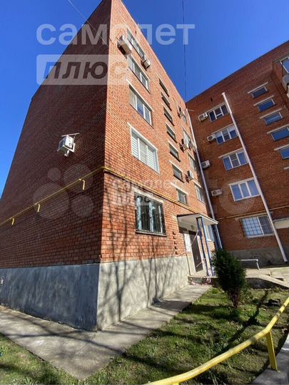 2-к. квартира, 50 м², 3/5 эт.