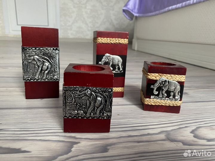 Подсвечники