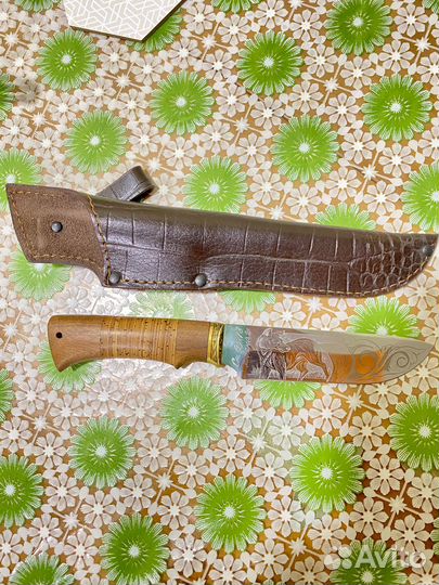 Нож для охоты и рыбалки красивый