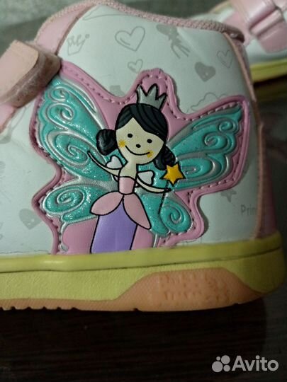 Ботинки для девочки