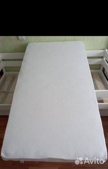 Непромокаемый наматрасник