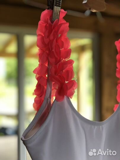 Купальник женский слитный