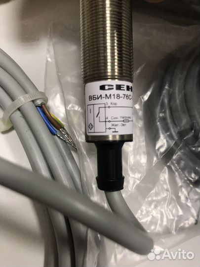 Датчик вби-М18-76С-1251-Л