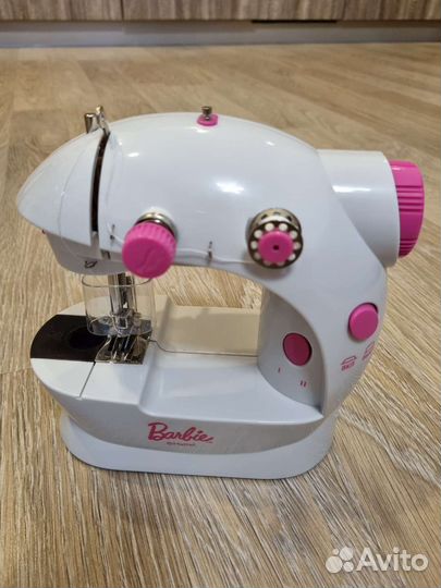 Детская швейная машинка