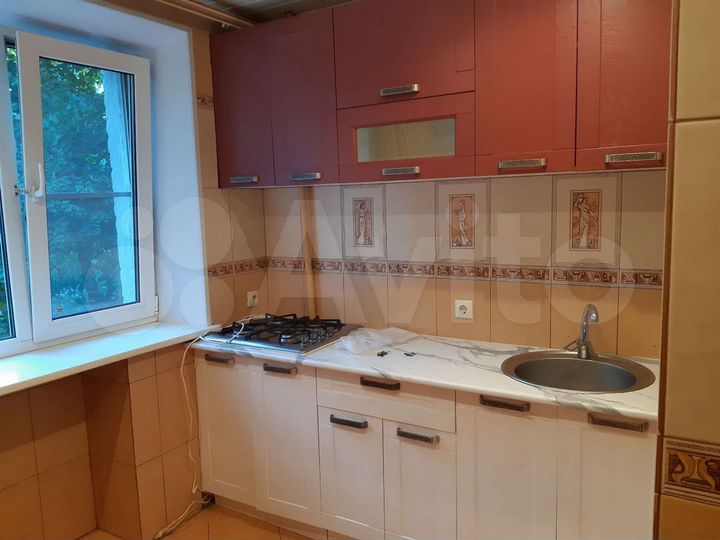 Комната 25 м² в 3-к., 4/5 эт.