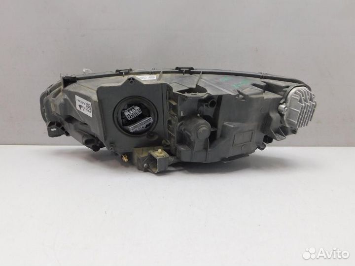 Фара правая Volvo S90