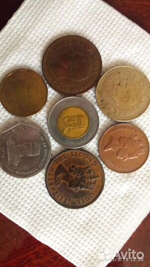 Монеты разных стран мира