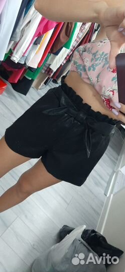 Кожаные шорты