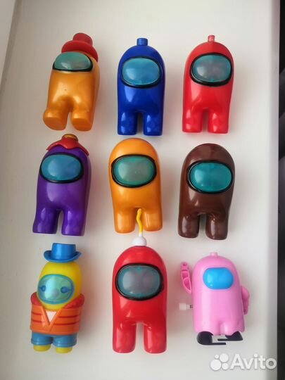 Амонг ас фигурки