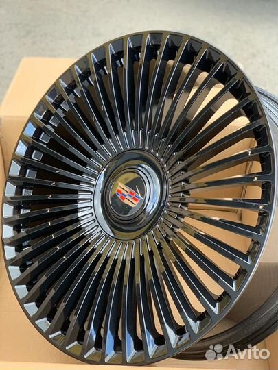 Диски для на Кадиллак Cadillac Escalade R24