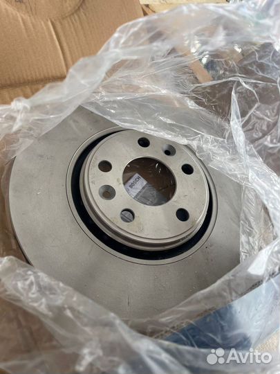 Тормозные диски передние bosch передние