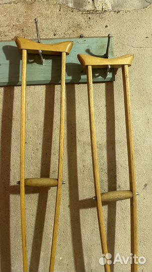 Костыли деревянные