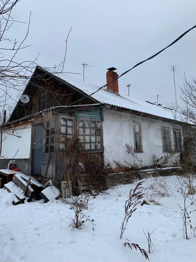 Дом 35 м² на участке 3 сот.