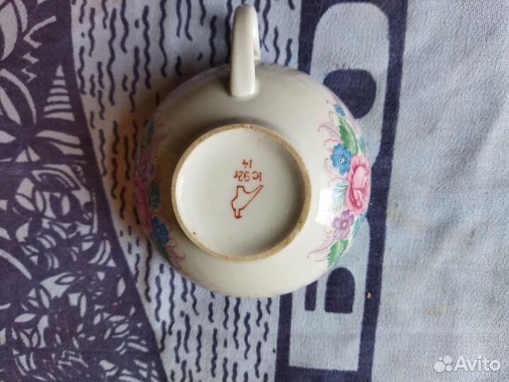 Чайная пара, блюдца, чашки